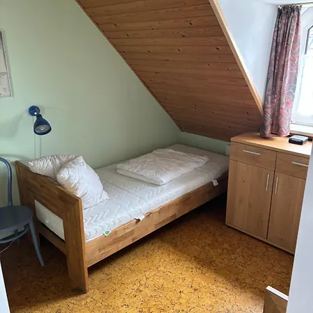 Gaestehaus Seeburg 카롤리넨시엘
